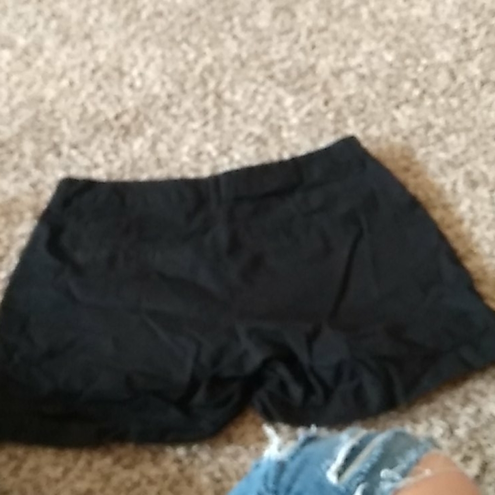 Shorts - Picture 2 of 2